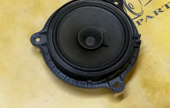 Dacia Dokker Front door speaker 281561497R