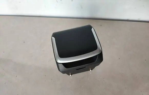 BMW 7 G11 G12 Ashtray (front) 