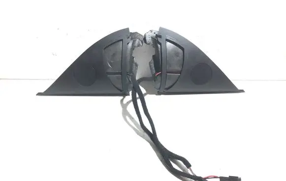 Volkswagen Touareg I Front door high frequency speaker 7L6837986D 7L6837974G