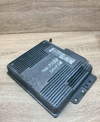 Renault Megane I Engine control unit/module ECU 7700870572 S103750004C