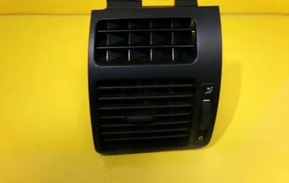 Dashboard side air vent grill/cover trim