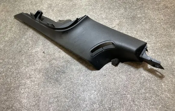 Tesla Model 3 (D)pillar trim (top) 164344300A CTE213090000791