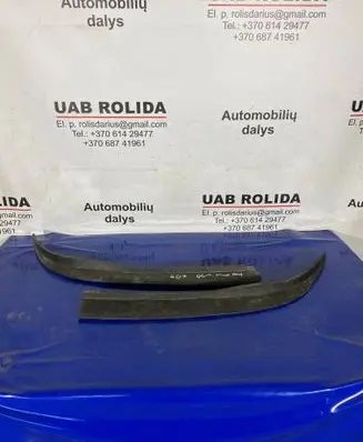 Front bumper lip