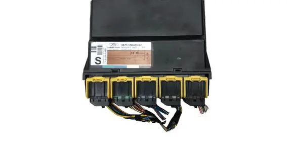 Ford Mondeo Mk III Comfort/convenience module 3S7T15K600SC