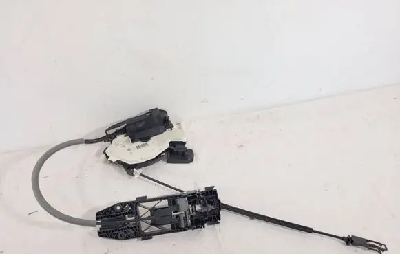 Volkswagen Polo V 6R Front door lock 5K1837016J