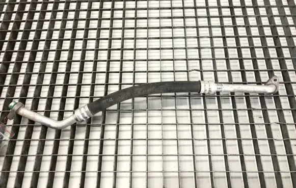 Hyundai Kona I Air conditioning (A/C) pipe/hose