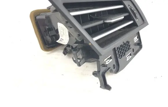 Volkswagen PASSAT B8 Dashboard side air vent grill/cover trim 3G2819702D