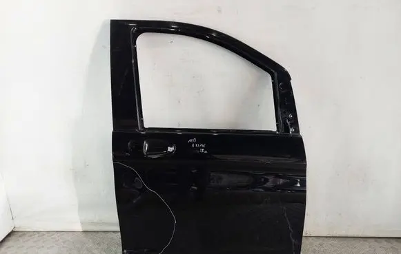 Mercedes-Benz Vito Viano W447 Front door A477220616