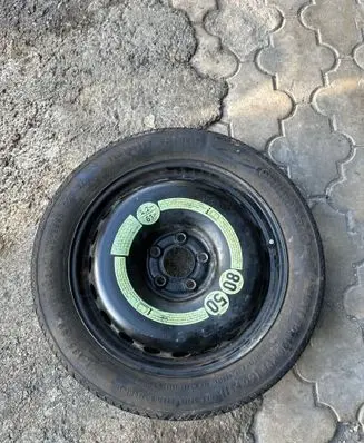 Mercedes-Benz E A207 R17 spare wheel 2074000102