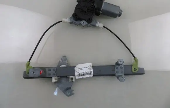 Nissan Qashqai Rear door window regulator with motor 402190A