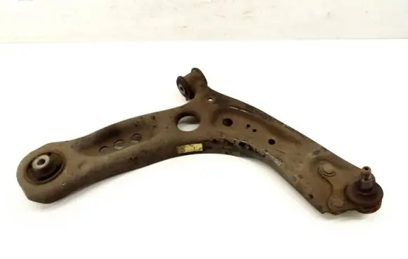 Skoda Octavia Mk3 (5E) Front lower control arm/wishbone 5Q0407152L