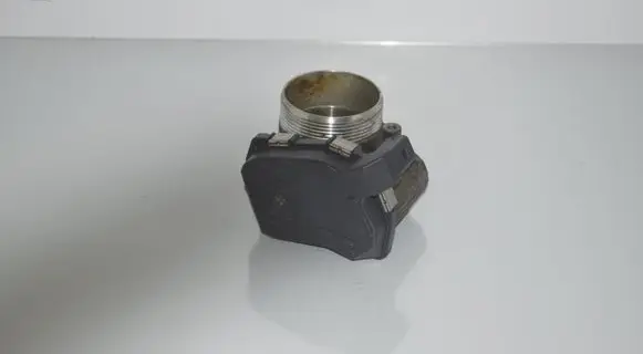 BMW X6 E71 Throttle valve 7555944 13547555944