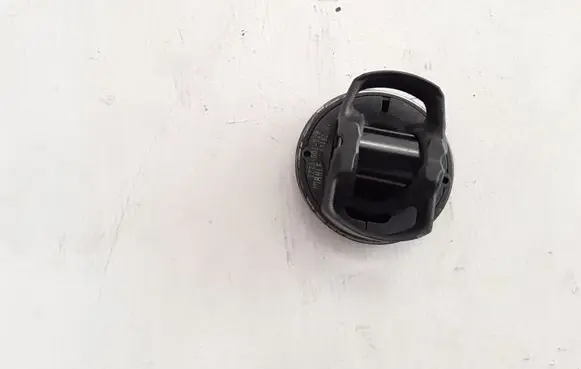 Renault Captur Piston with connecting rod 120A16598R