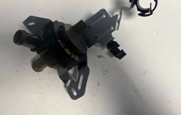Jeep Renegade Electric auxiliary coolant/water pump 00521365860 45026 19520