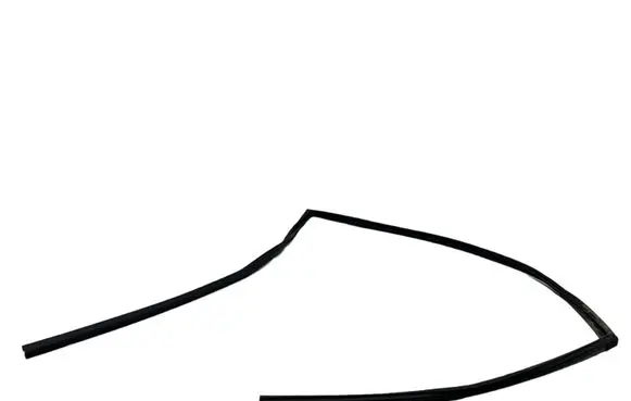 Toyota RAV 4 (XA40) Rubber seal front door window/glass 