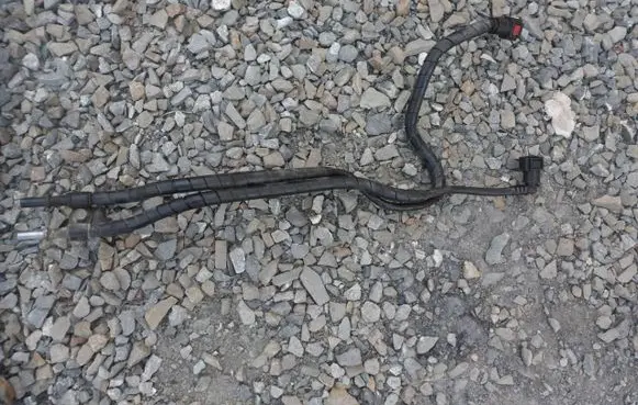 KIA Venga Fuel line/pipe/hose 