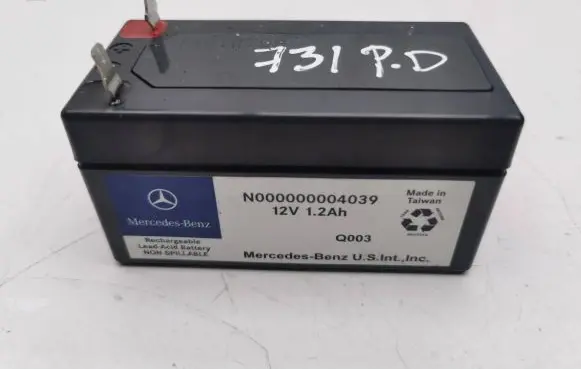 Mercedes-Benz CLS C218 X218 Car battery N000000004039