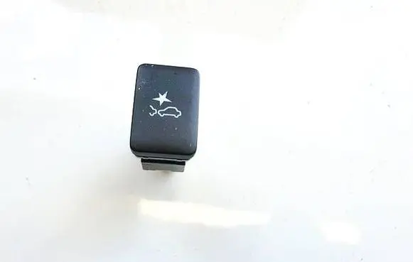 Mitsubishi Eclipse Cross Other switches/knobs/shifts 8610a183