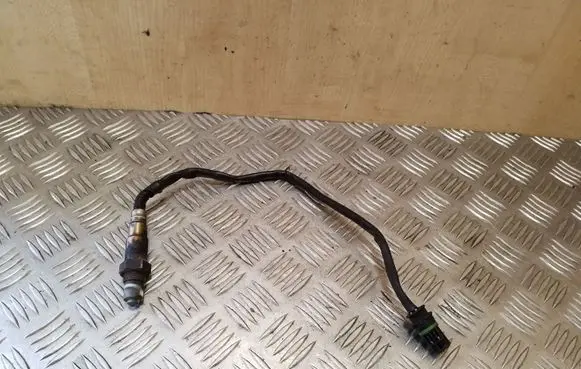 BMW 3 E90 E91 Lambda probe sensor 0258006977