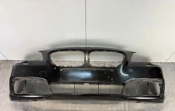 BMW 5 F10 F11 Front bumper 7331706 Z1590