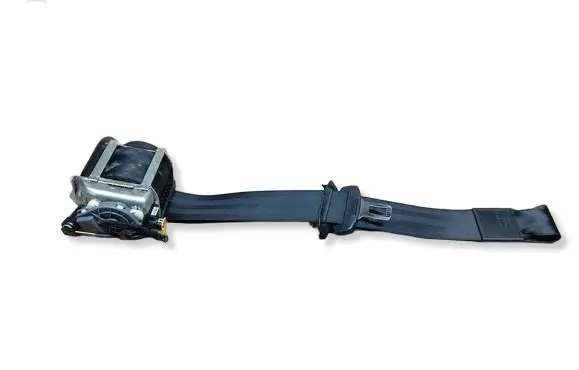 Audi A3 S3 8P Front seatbelt 8P7857705E 623257200 13062012