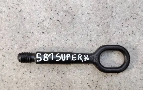 Skoda Superb B8 (3V) Towing hook eye 8K0805615A22 8K0805615A