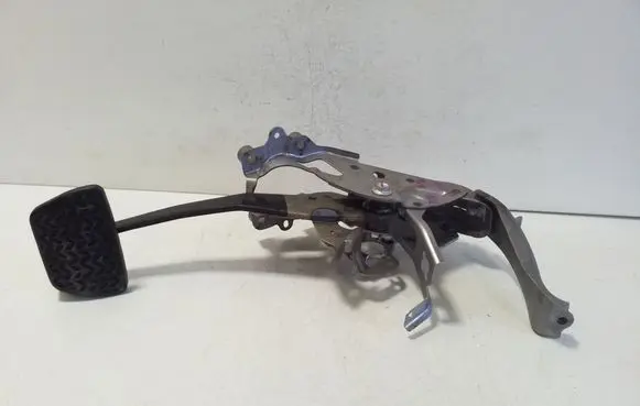 Toyota bZ4X Brake pedal 