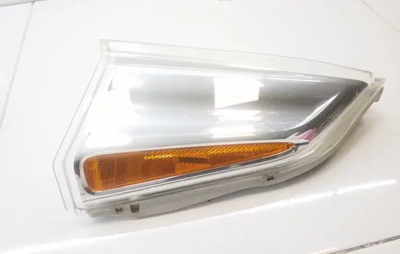 Nissan Leaf I (ZE0) Headlight/headlamp 261853NF0A