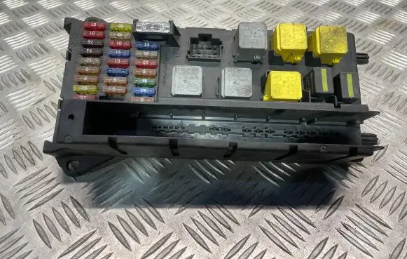 Mercedes-Benz Sprinter W906 Fuse module A9065454201 518817507
