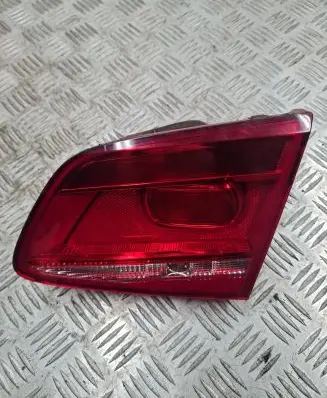Volkswagen PASSAT B7 Tailgate rear/tail lights 3AE945094J