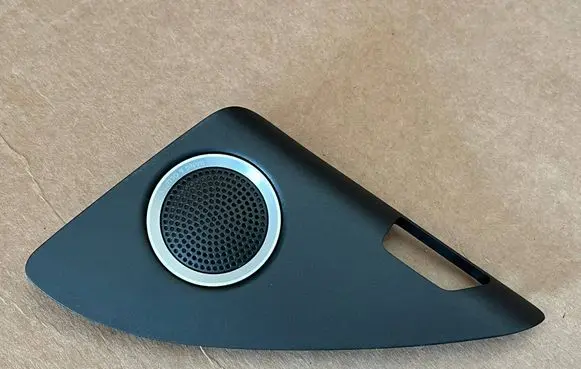 Audi Q5 SQ5 Front door speaker cover trim 8R1035423A
