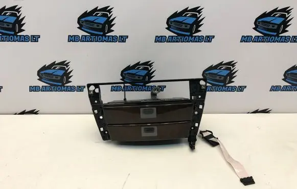 BMW 7 E65 E66 Dashboard storage box/compartment 8261060