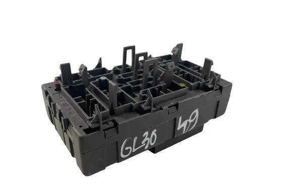 Citroen Berlingo Fuse module 9568205480