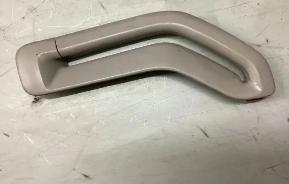 Volvo XC90 Seat belt trim RH1882