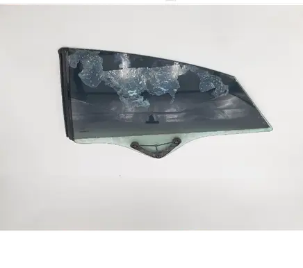 Mercedes-Benz E C207 W207 Rear side window 43R00050 E000259