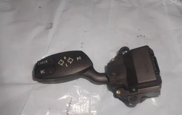BMW 5 E60 E61 Fog light switch 6924103