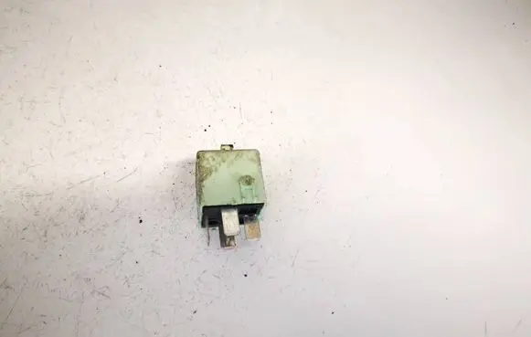 BMW 3 E46 Other relay 61368373700