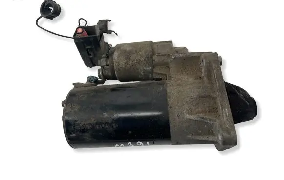 Fiat 500L Starter motor 0001138010 20131108
