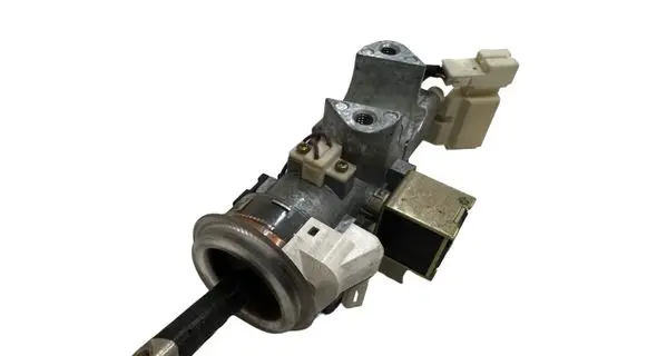 Subaru Legacy Ignition lock 88215AG000 X1T25971