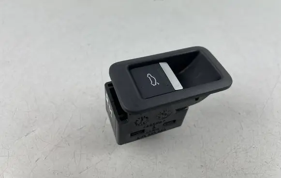 Audi Q4 e-tron Tailgate opening switch 4K0959831