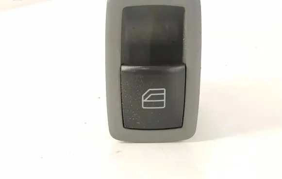 Mercedes-Benz R W251 Electric window control switch 2518200510 A2518200510