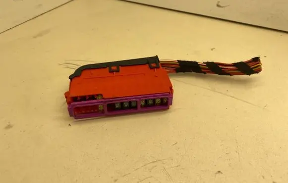 Porsche Macan (95B) Fuse module 8K0941824B