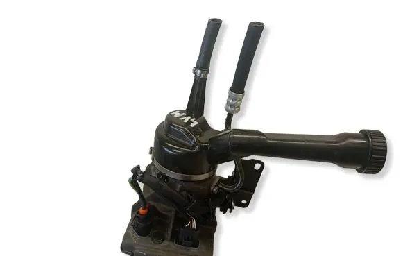 Peugeot 307 Power steering pump 9684970180