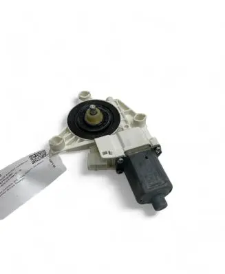 Mercedes-Benz GLS X166 Front door window regulator motor A1669060301