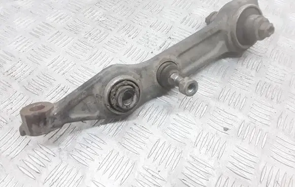 Mercedes-Benz CLS C219 Front lower control arm/wishbone 2113308207