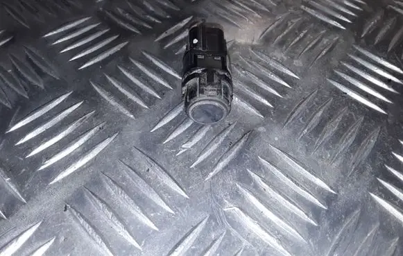 KIA Carens II Parking PDC sensor 957004D500