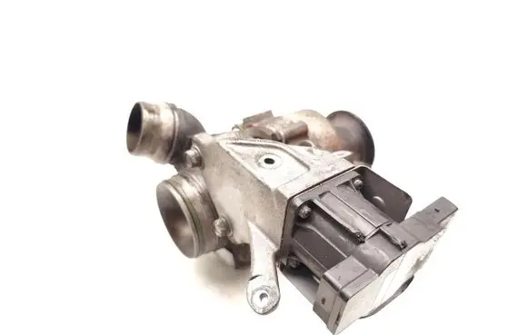 BMW 5 E60 E61 Turbo 724779 8506892