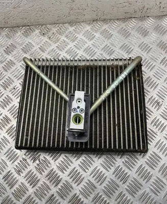 Air conditioning (A/C) radiator (interior)