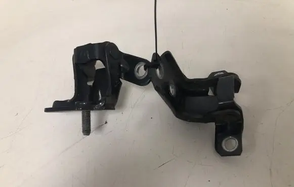 Mazda 3 III Rear door upper hinge 