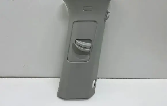(B) pillar trim (top)